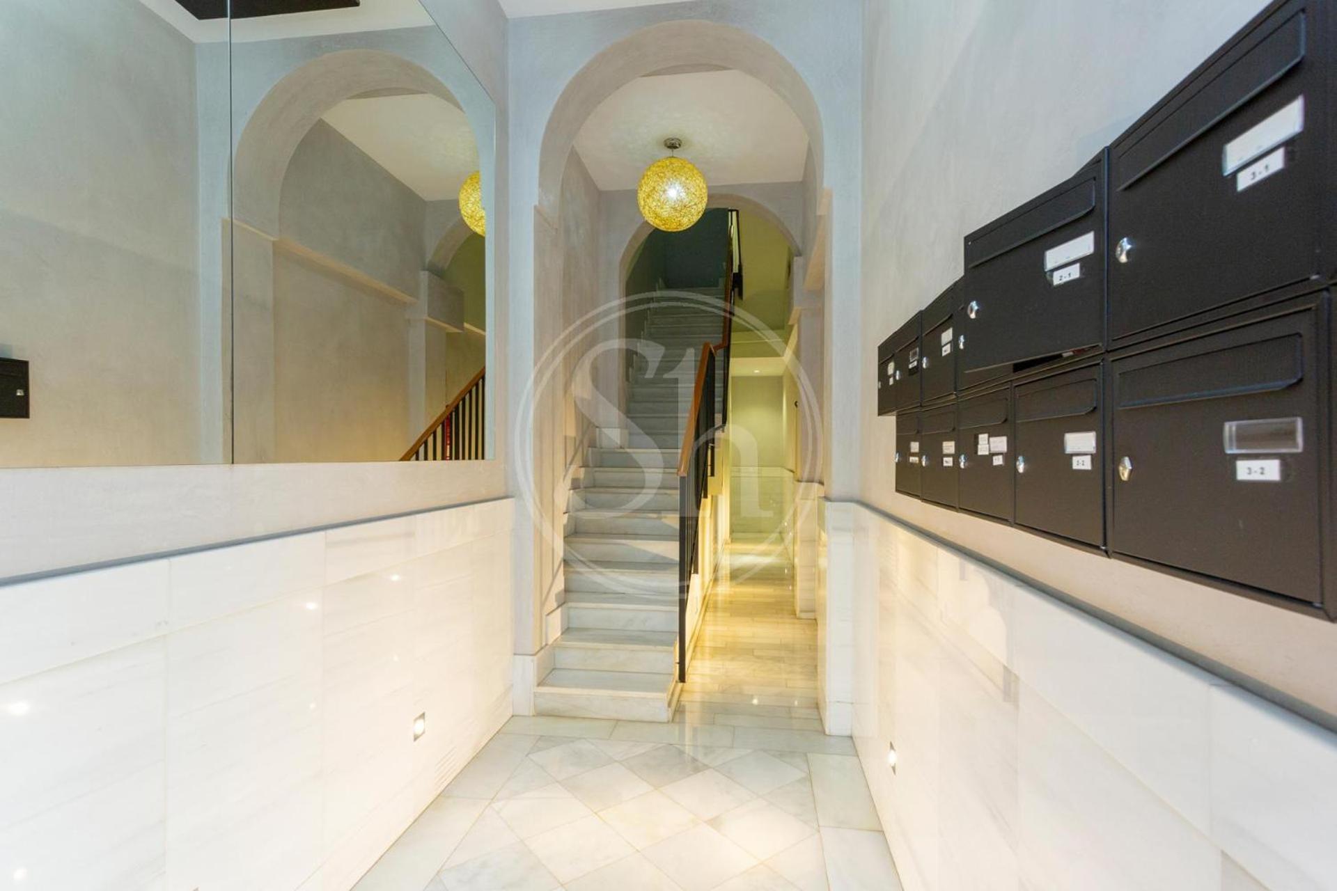 Moderno Apartamento En Eixample Barcelona Buitenkant foto